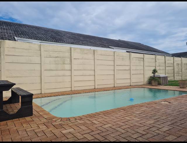4 BEDROOM FREESTANDING FOR SALE IN ARBORETUM
